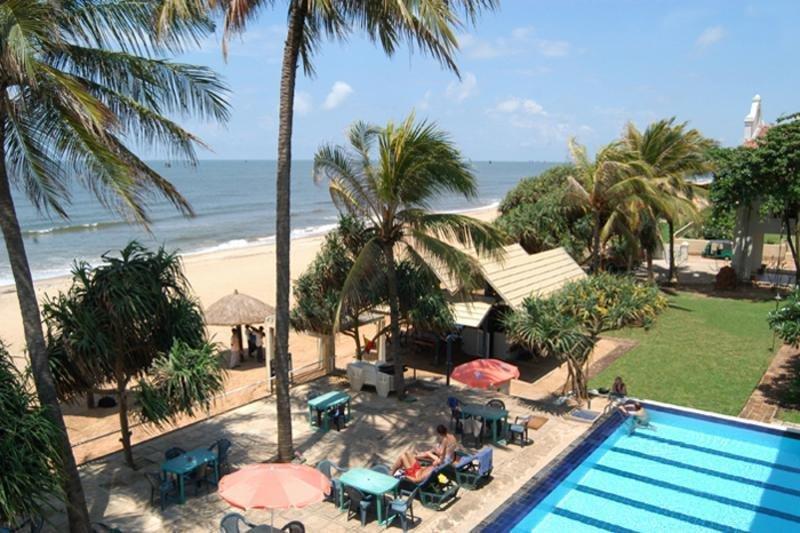 Hotel Sunset Beach Negombo Instalações foto